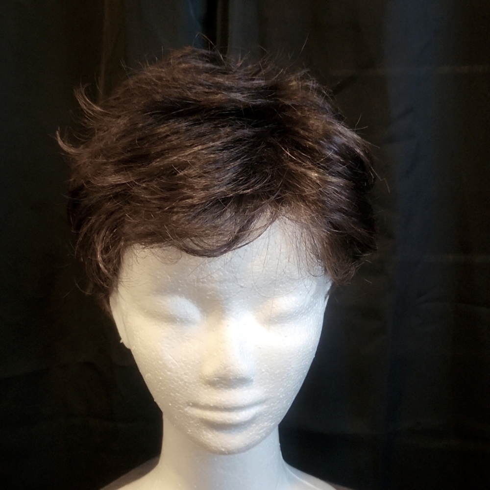 Womans Petite Average Wig